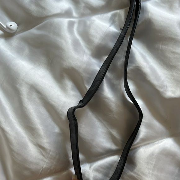 Kenneth Cole studded cross body purse - Picture 7 of 7